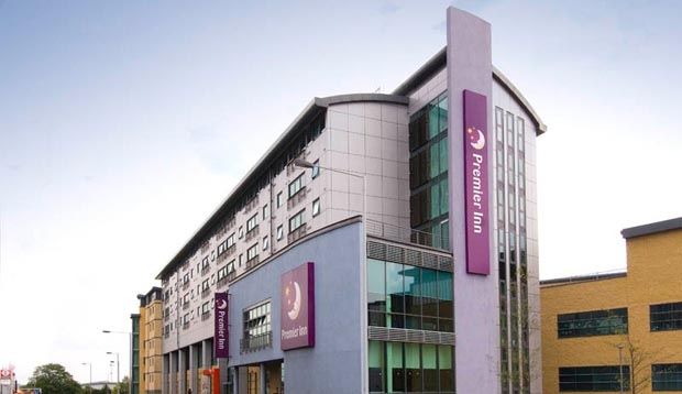 Premier Inn London Wimbledon South Exterior photo